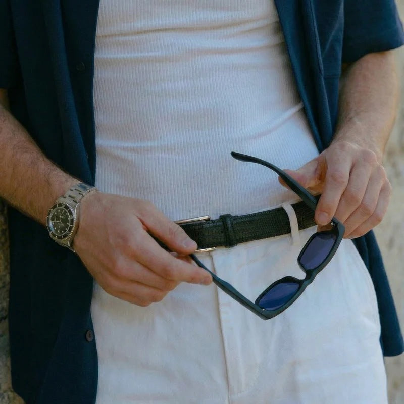 Lensly Chameleon Bluetooth smart glasses – touch control frame detail
